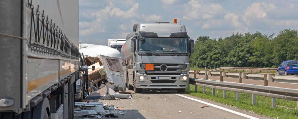 What Causes Commercial Trucks to Jackknife?