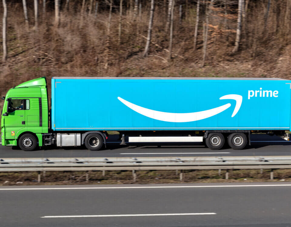 Oakland Amazon Truck Accident Lawyer