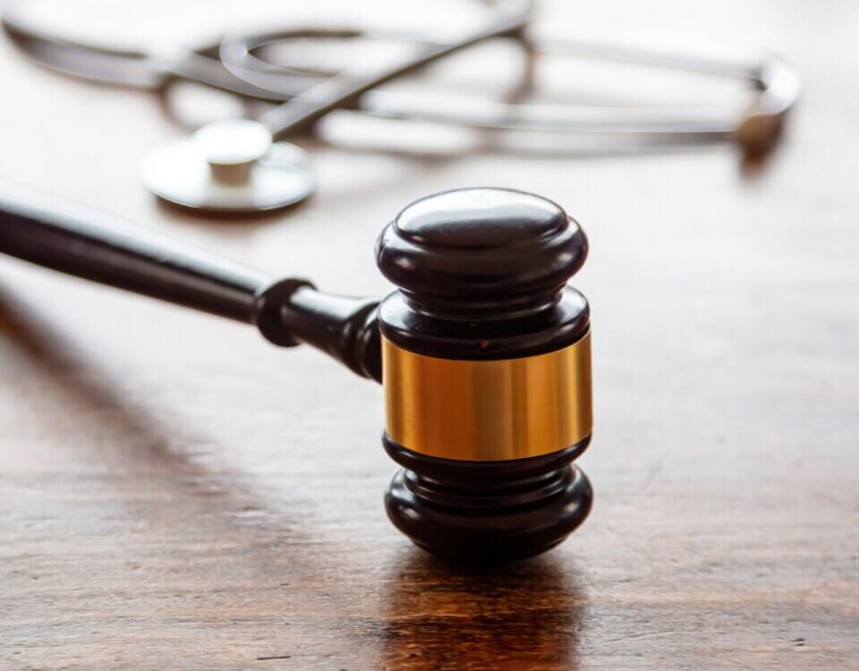 Workers’ Compensation vs. Personal Injury: What’s the Difference?
