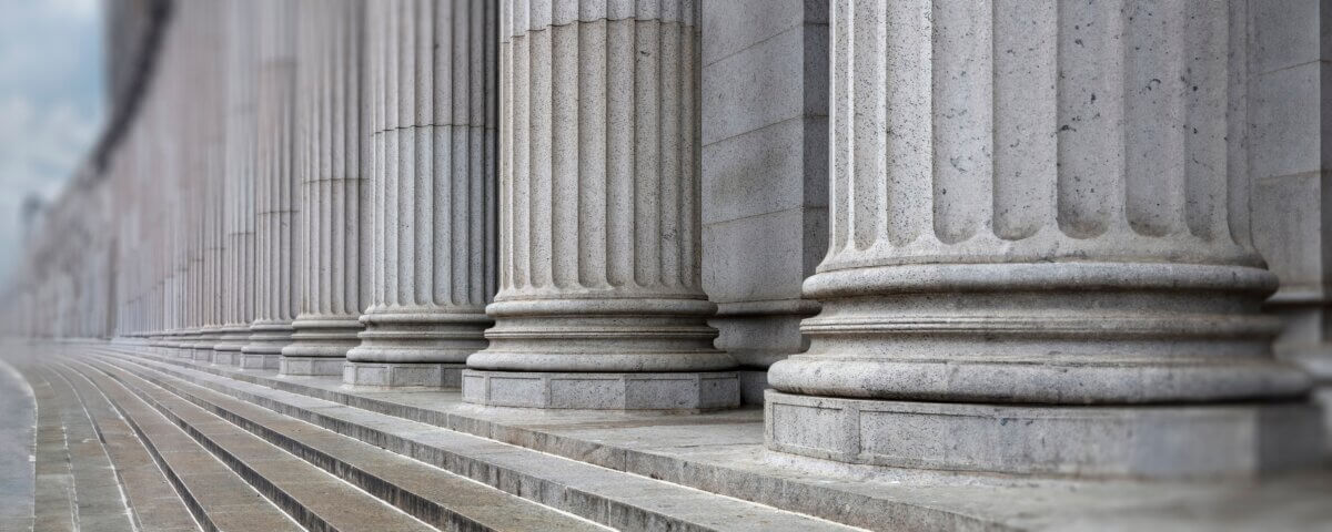 Can I Sue the Federal Government for a Personal Injury?