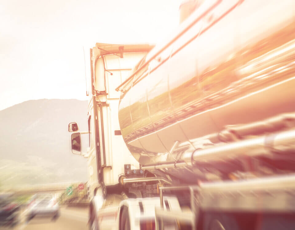 20 Truck Accident Statistics in California You Need to Know in 2025