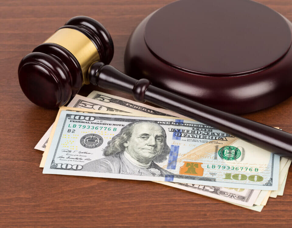 Structured Settlements vs. Lump-Sum Settlements: What’s Best for Your Personal Injury Case?