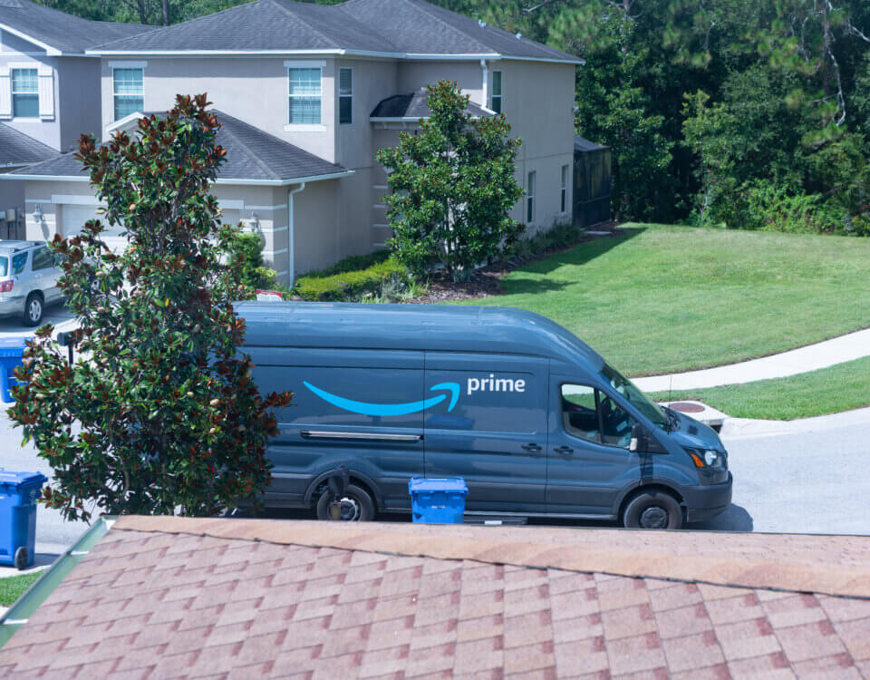 Shocking Amazon Truck Accidents That Went Viral on Social Media