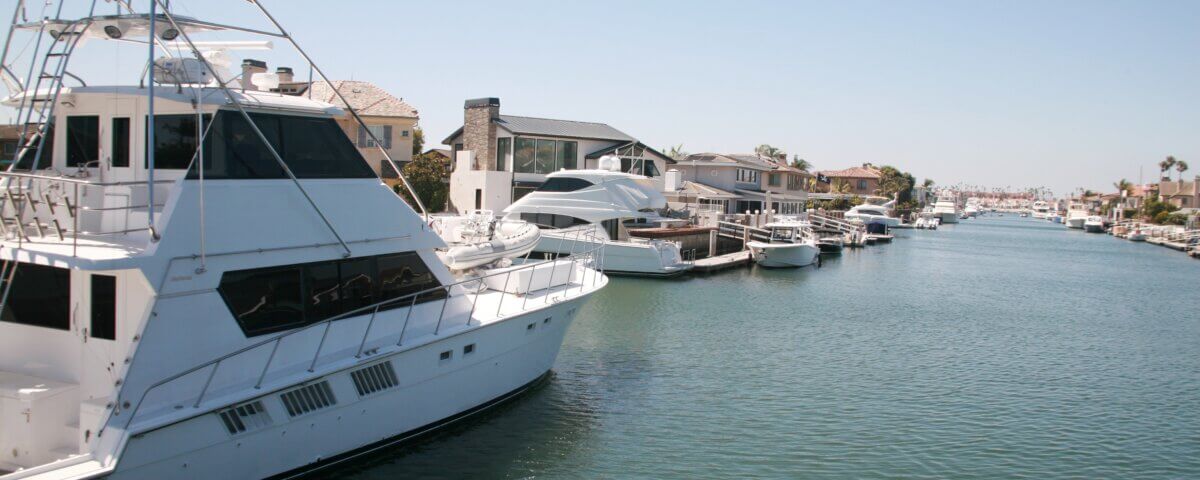 Huntington Harbor Rental Boat Accidents: Who’s Liable for Damages?