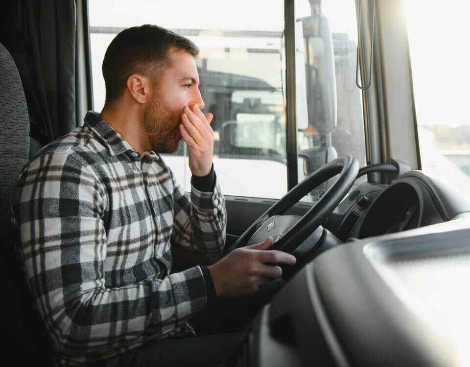 The Untold Truth About Truck Drivers Falling Asleep Behind the Wheel