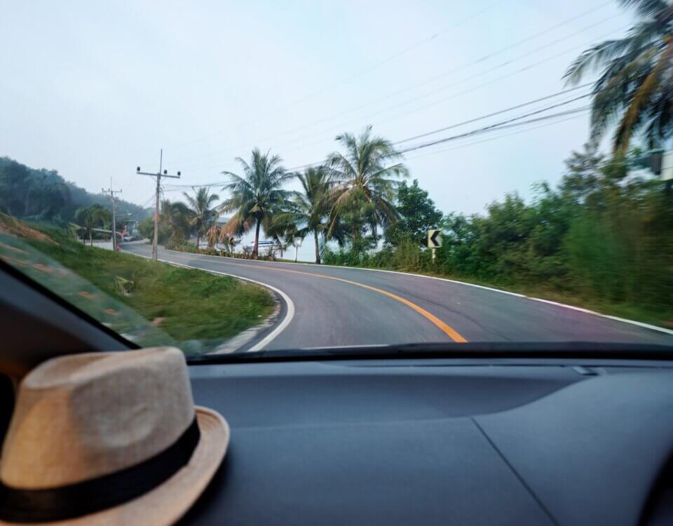 Tips for Avoiding Accidents on Scenic Coastal Highways